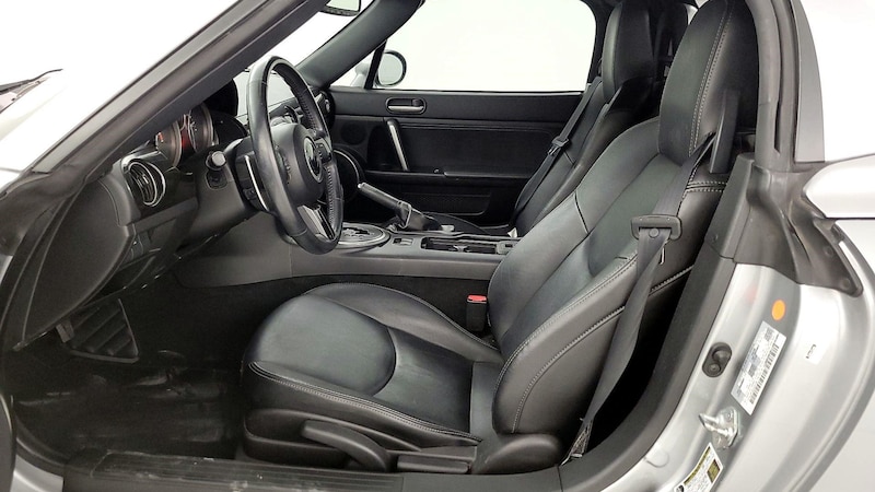 2014 Mazda MX-5 Miata Grand Touring 11