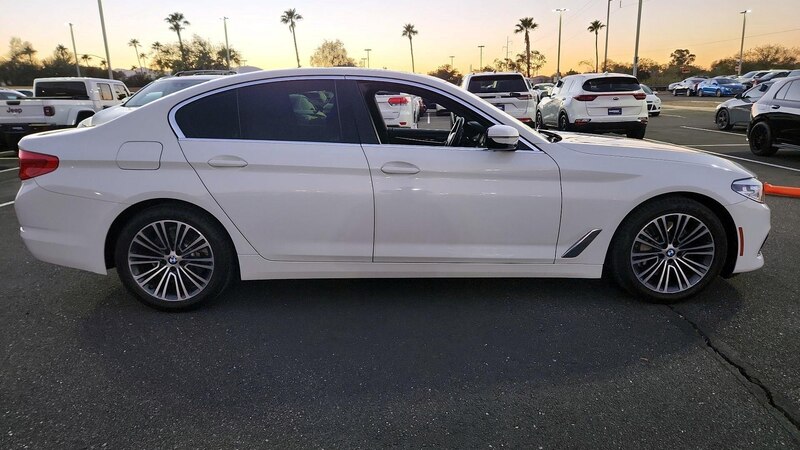 2019 BMW 5 Series 530i 4