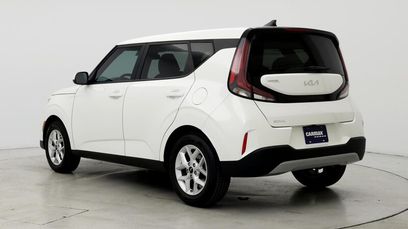 2023 Kia Soul LX 2