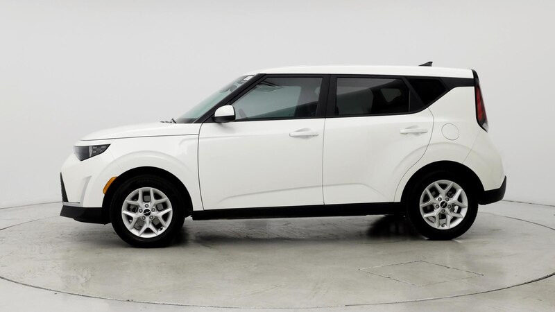 2023 Kia Soul LX 3