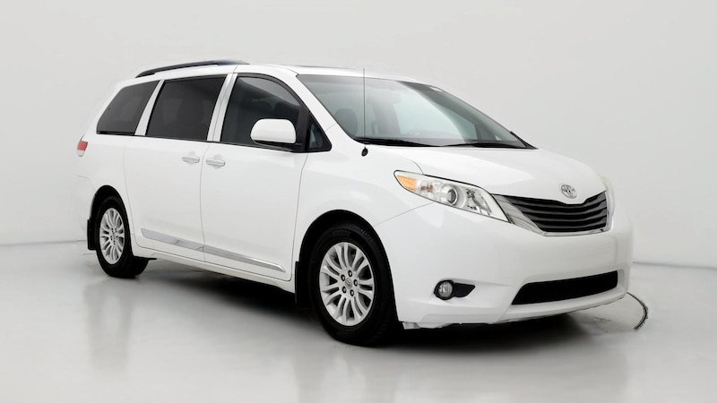 2014 Toyota Sienna XLE Hero Image