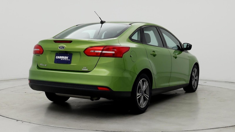 2018 Ford Focus SE 8