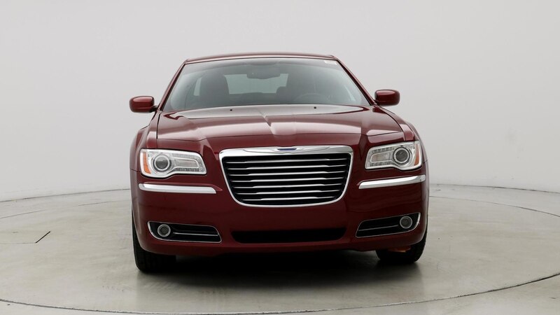 2014 Chrysler 300  5