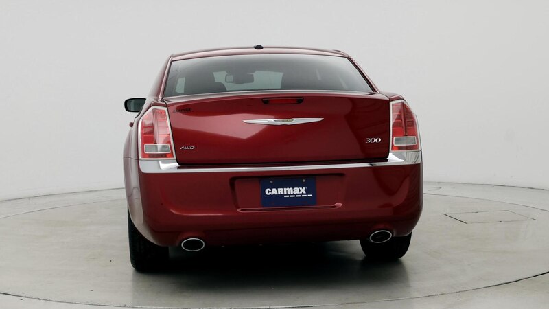 2014 Chrysler 300  6