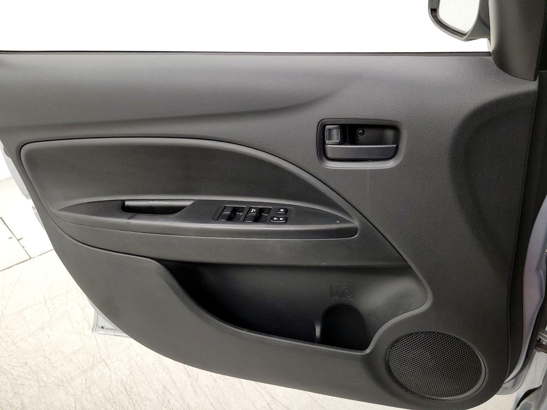 Thumbnail: 2017 Mitsubishi Mirage - 12