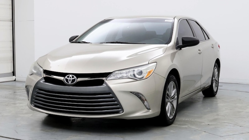 2017 Toyota Camry SE 4