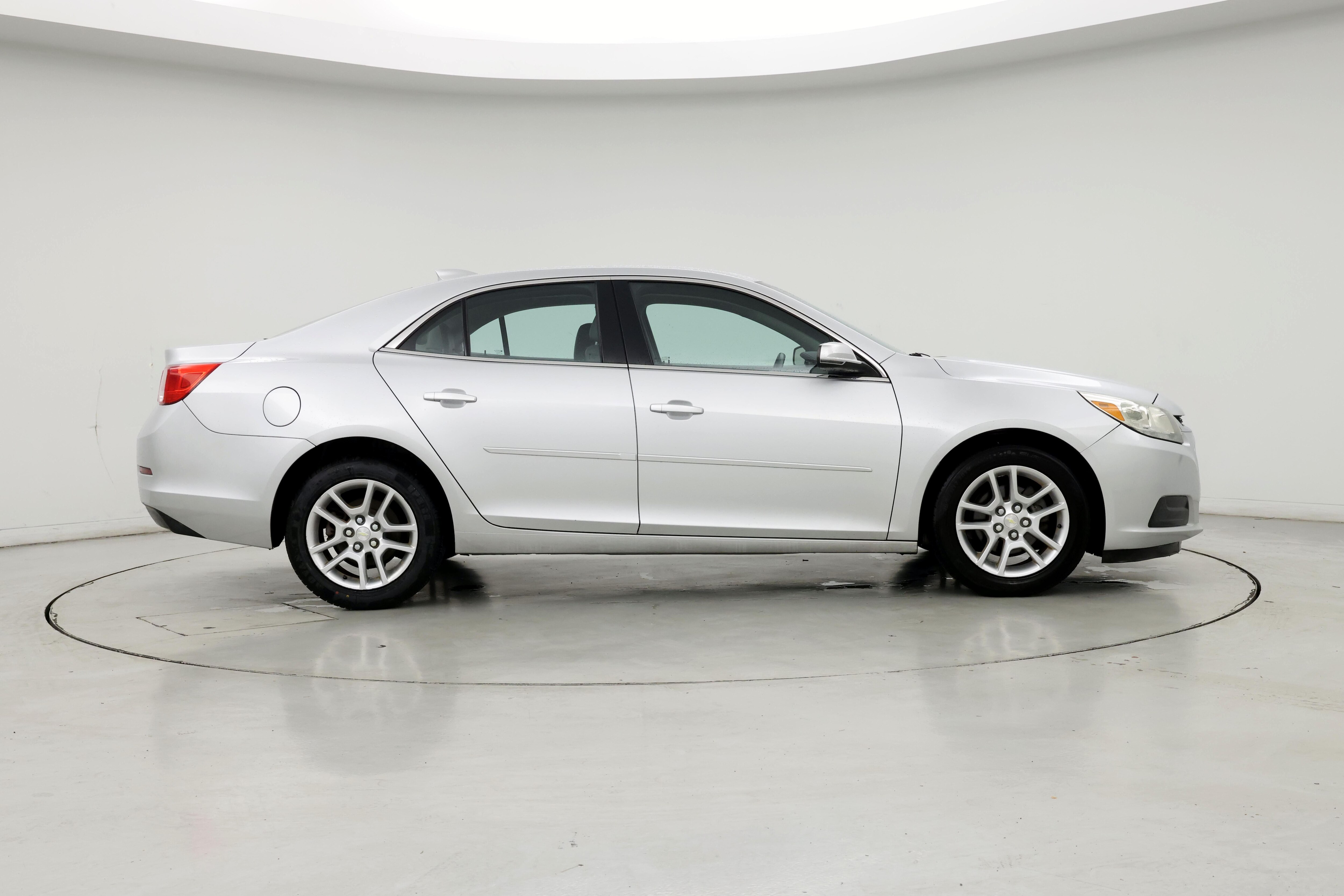 Thumbnail: 2015 Chevrolet Malibu - 7