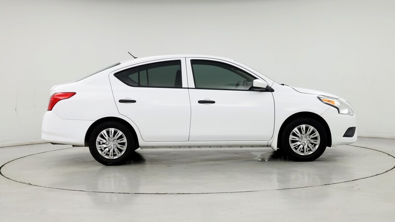 2016 Nissan Versa S 7