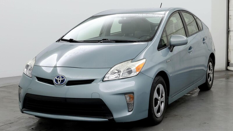 2015 Toyota Prius Two 4