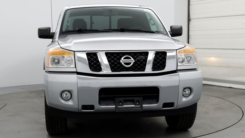 2015 Nissan Titan SV 5