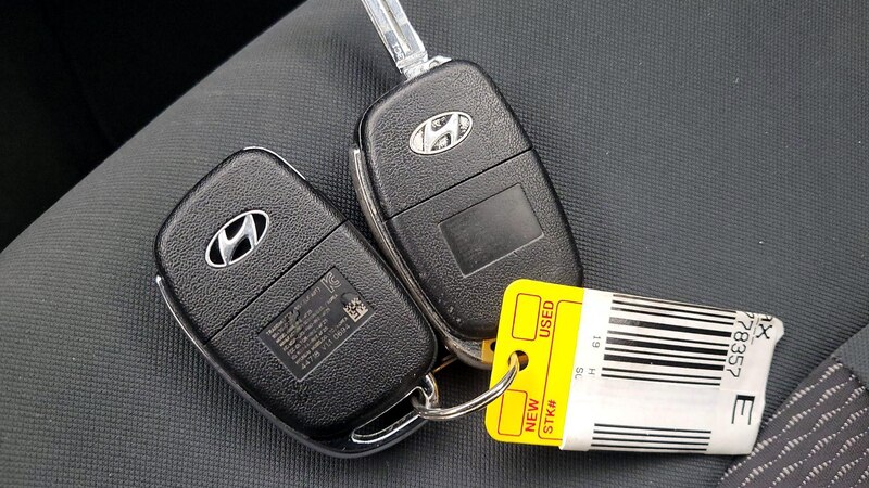 2019 Hyundai Sonata SE 18