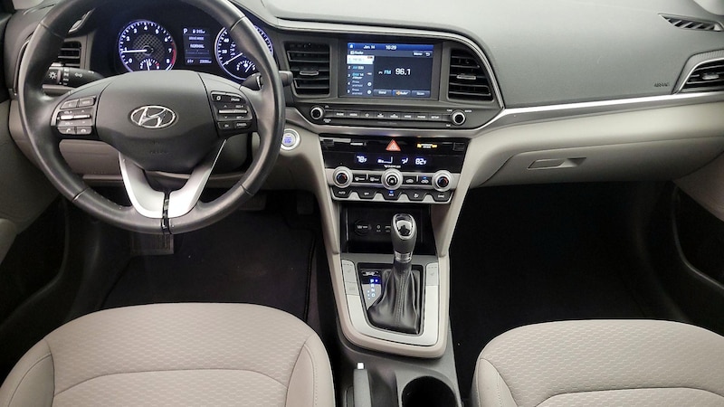 2019 Hyundai Elantra Value Edition 9