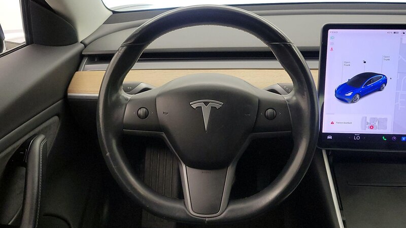 2018 Tesla Model 3 Long Range 10
