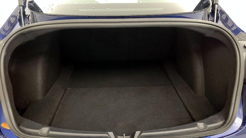 2018 Tesla Model 3 Long Range 18