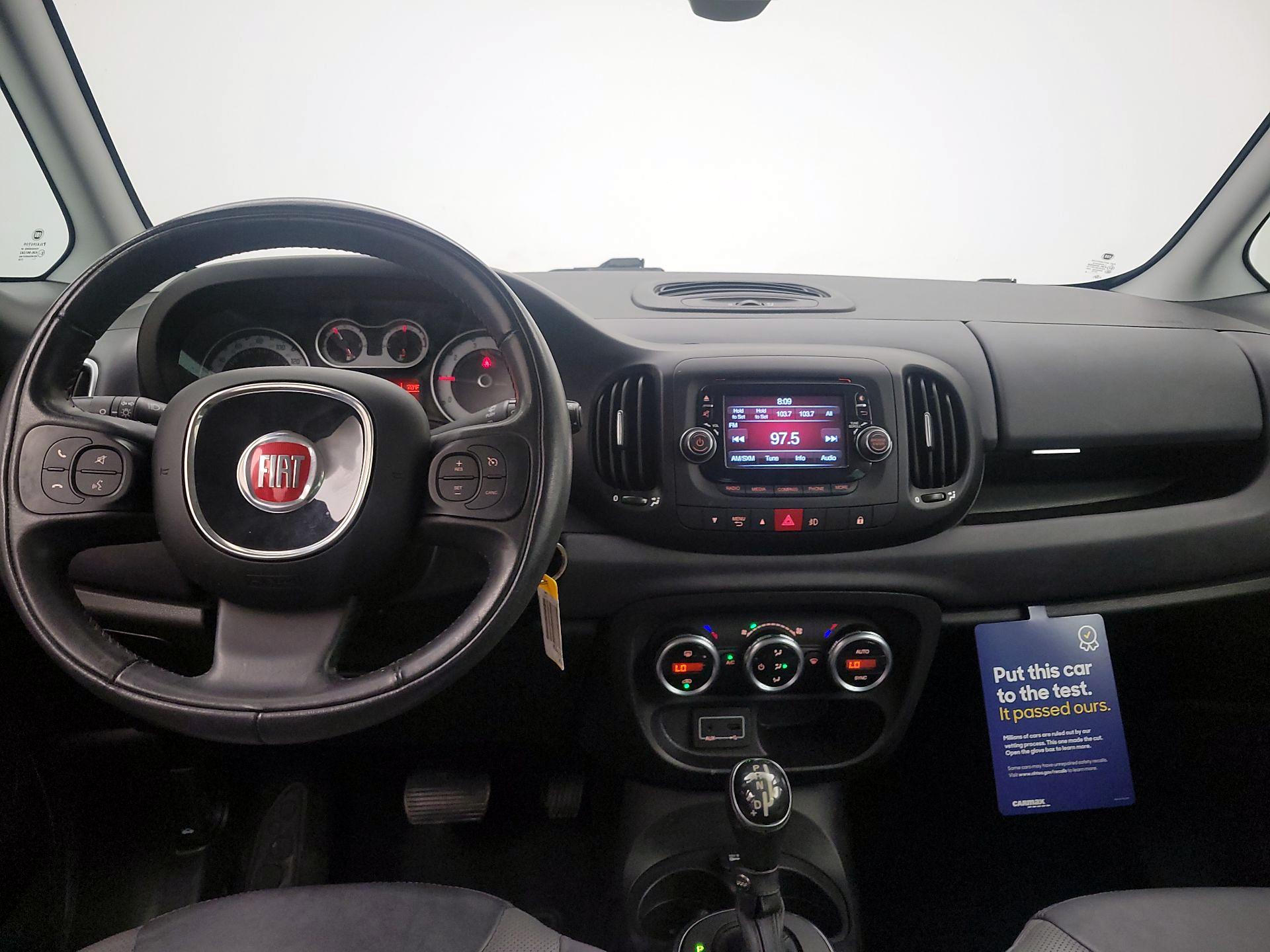 Thumbnail: 2016 Fiat 500L - 9