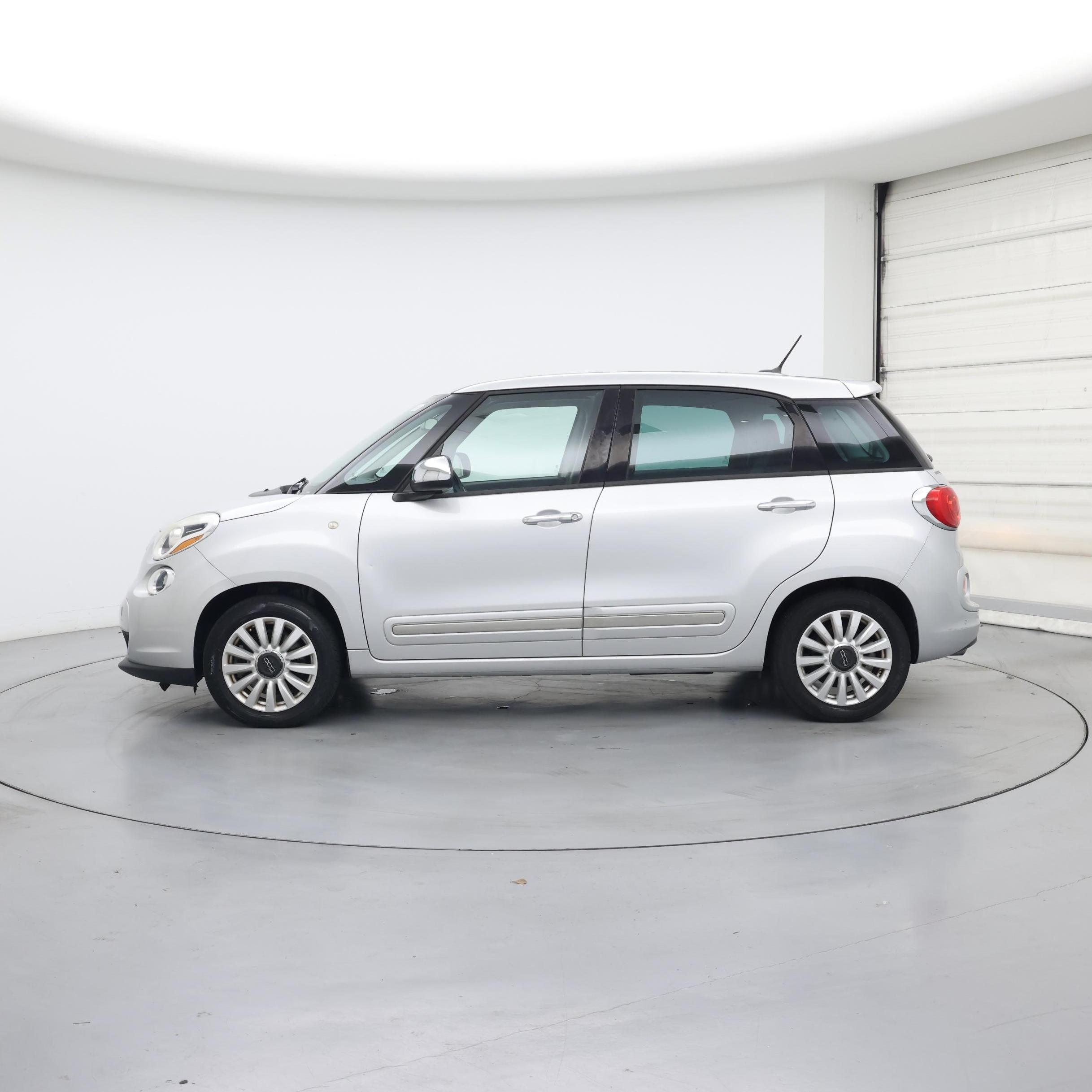 Thumbnail: 2016 Fiat 500L - 3