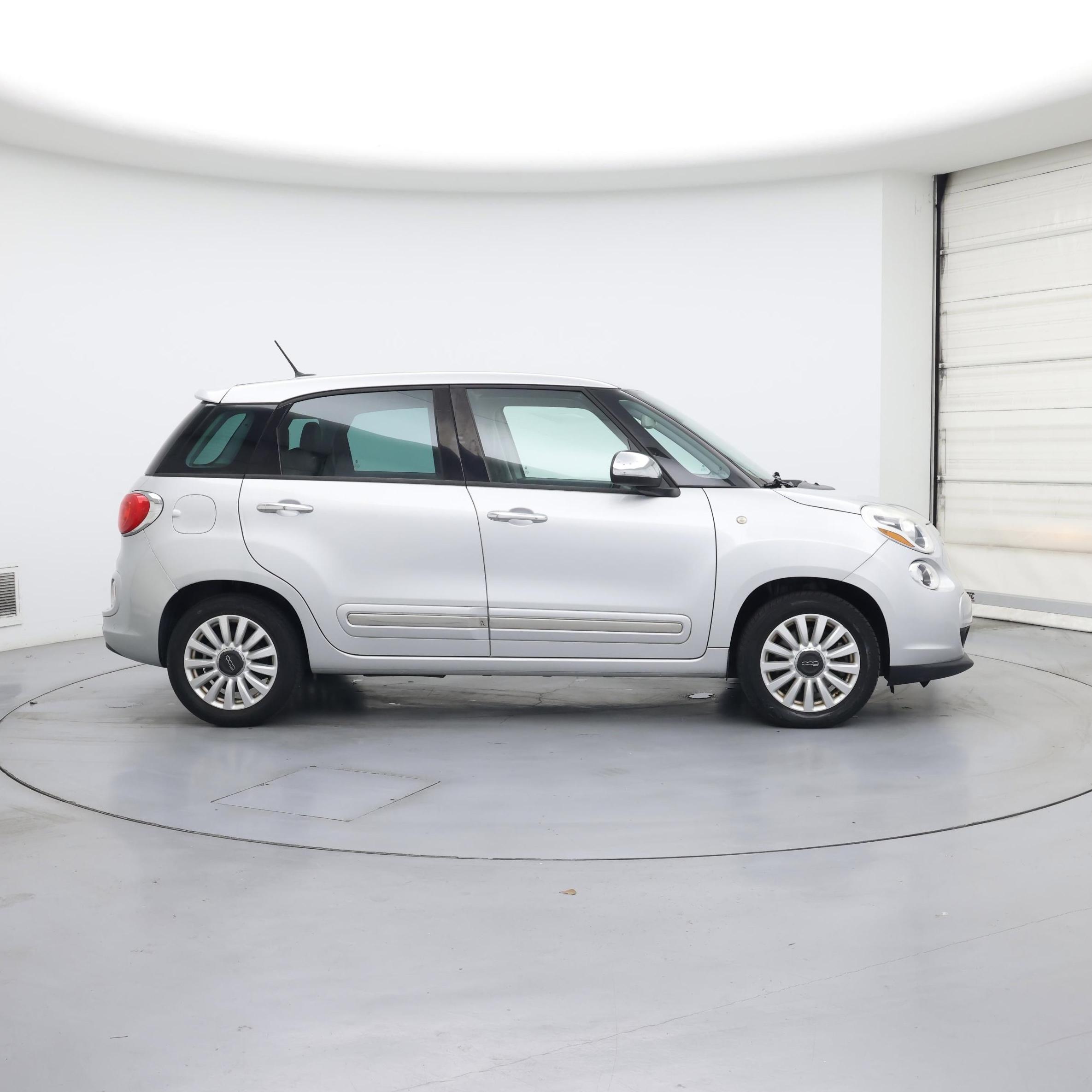 Thumbnail: 2016 Fiat 500L - 7