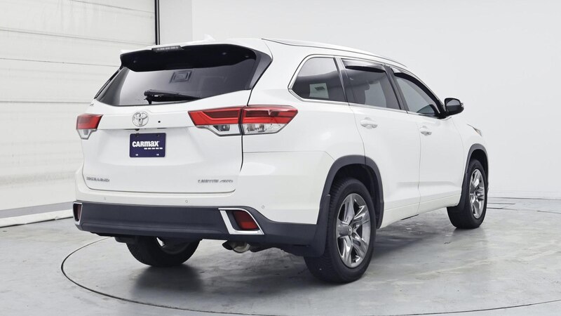 2018 Toyota Highlander Limited Platinum 8