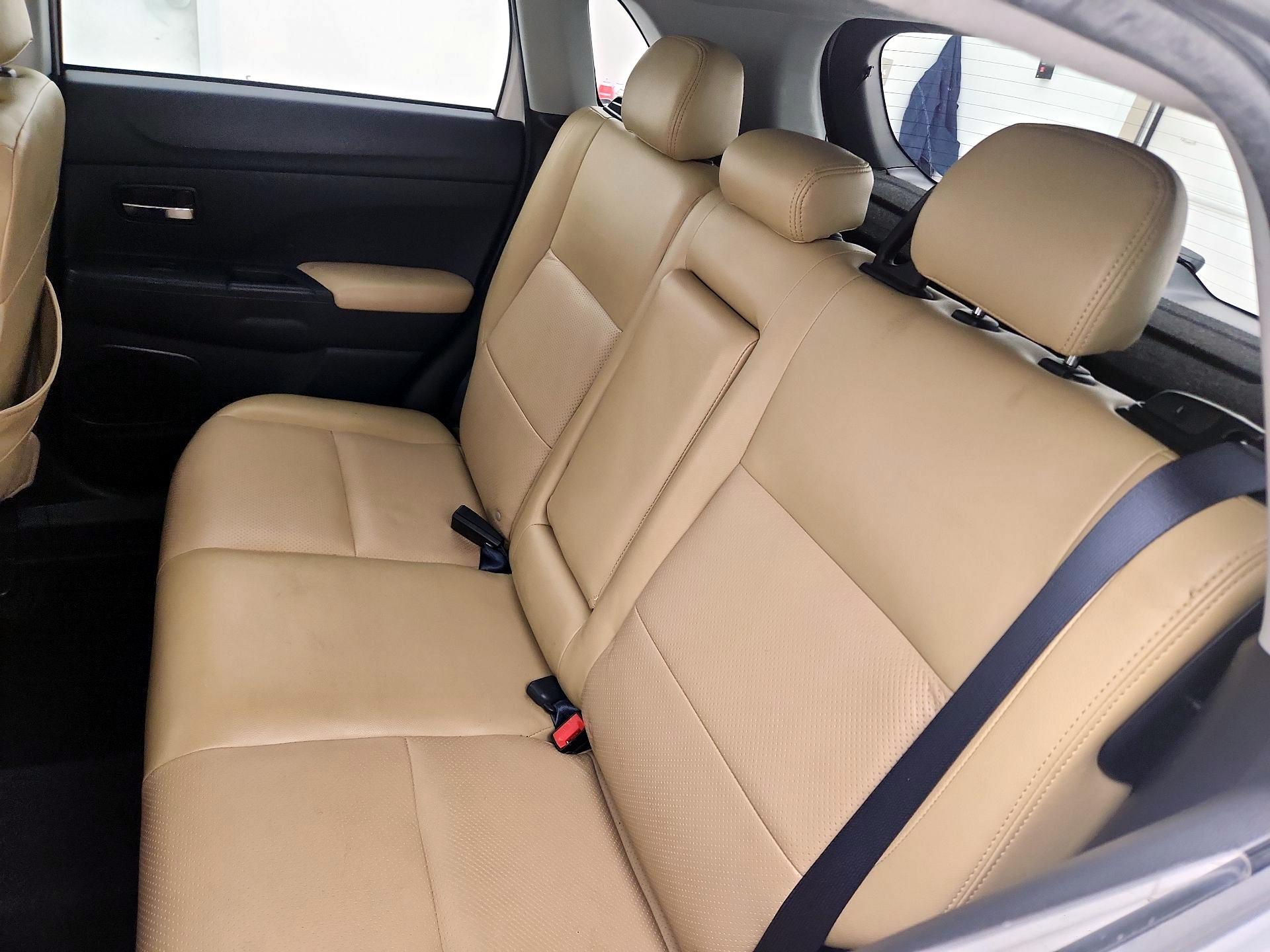 Thumbnail: 2017 Mitsubishi Outlander Sport - 18