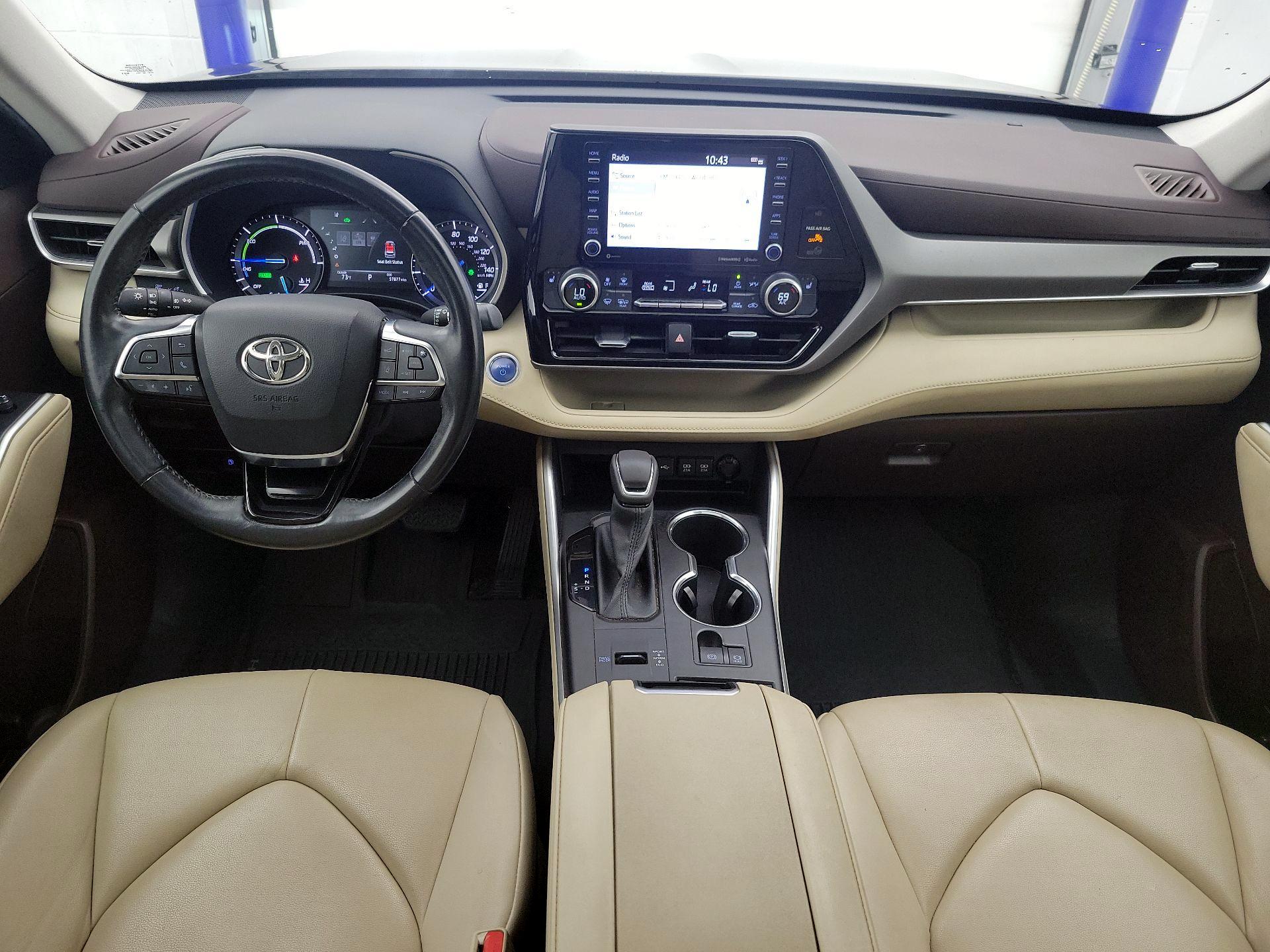 Thumbnail: 2021 Toyota Highlander - 9