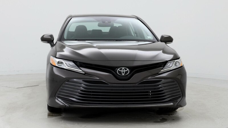 2019 Toyota Camry XLE 5