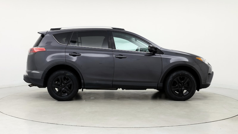 2016 Toyota RAV4 LE 7