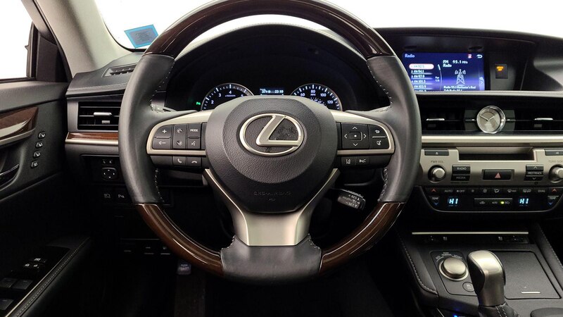 2017 Lexus ES 350 10