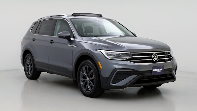 2022 Volkswagen Tiguan SE Hero Image