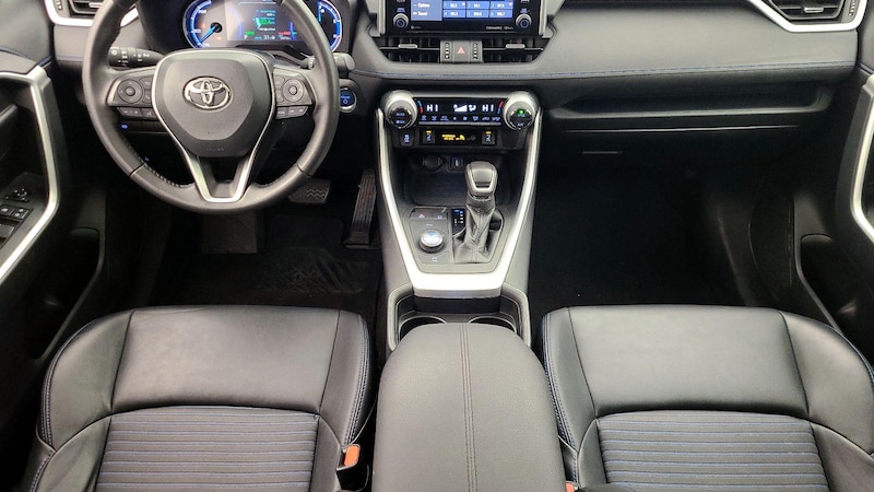 2021 Toyota RAV4 XSE 9