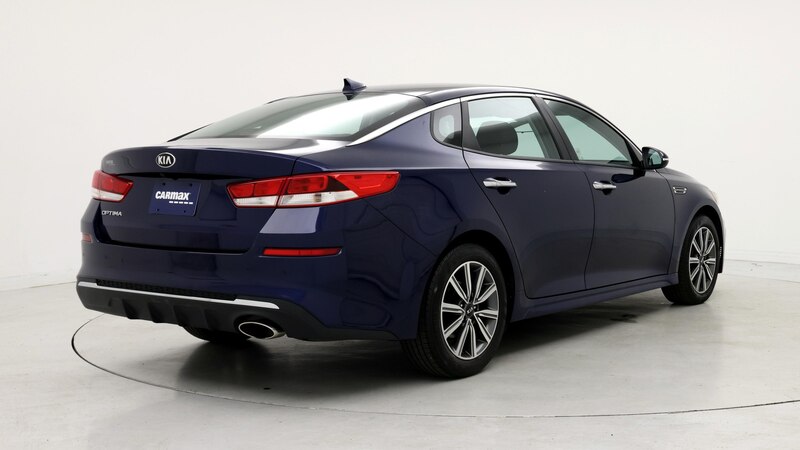 2019 Kia Optima LX 8