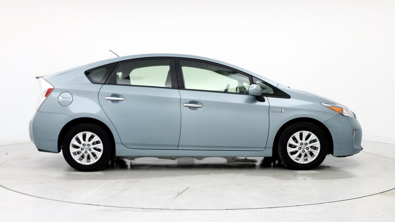 2013 Toyota Prius Plug-in 7