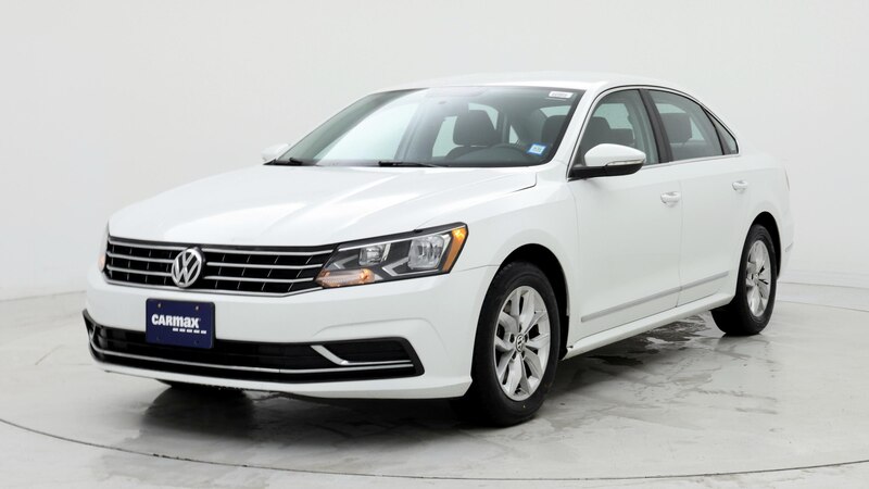 2016 Volkswagen Passat S 4