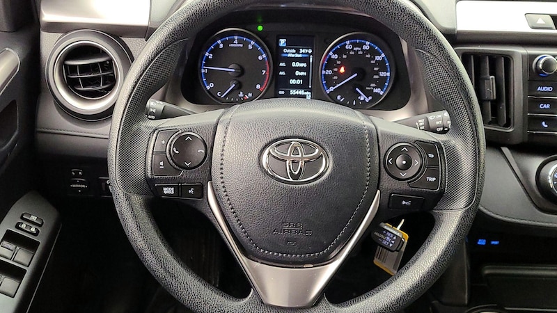 2018 Toyota RAV4 LE 10