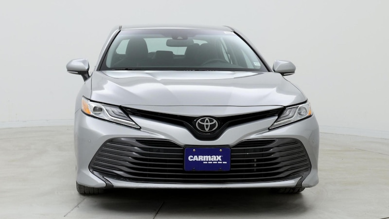 2018 Toyota Camry XLE 5