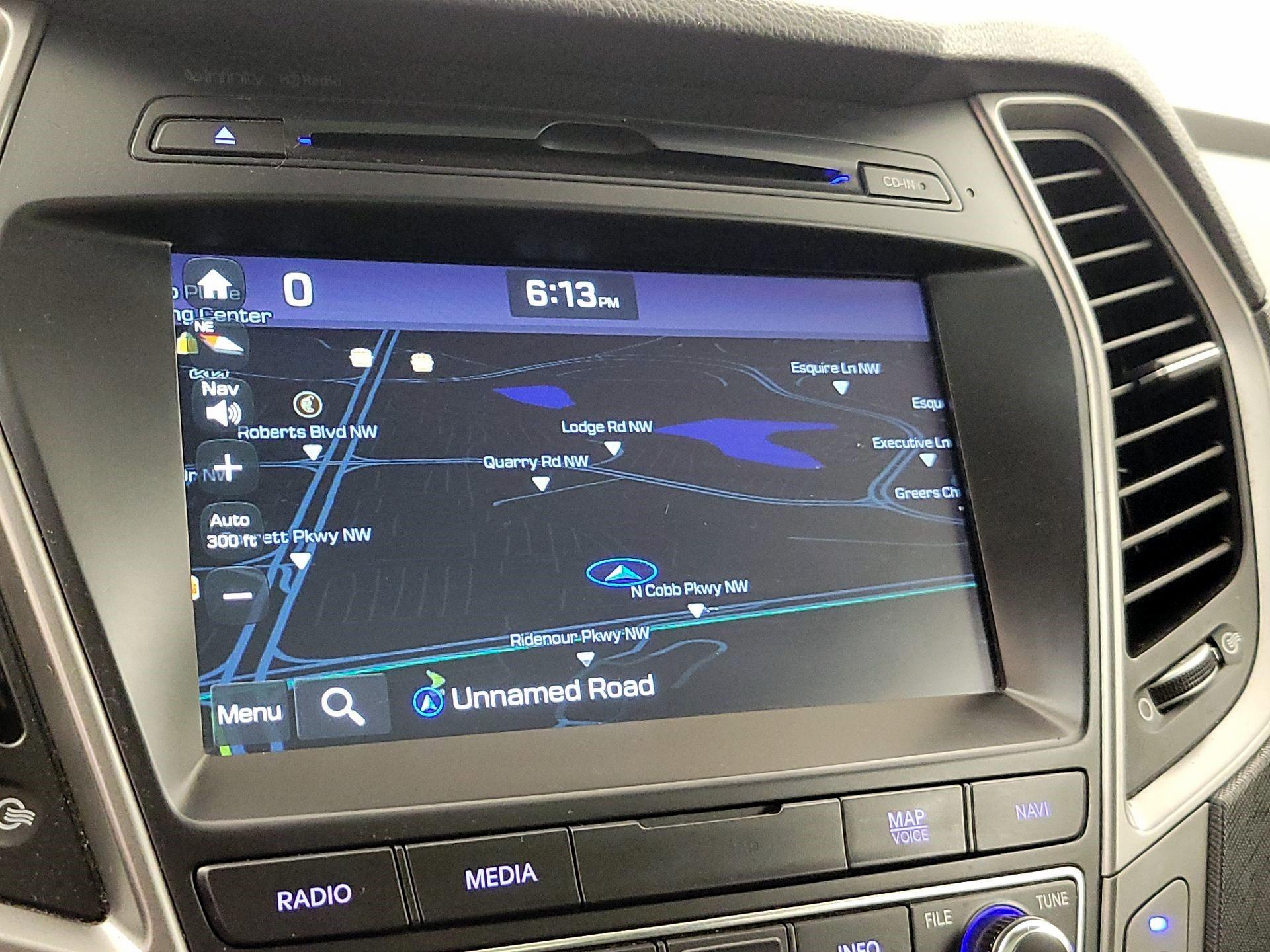 Thumbnail: 2017 Hyundai Santa Fe - 14