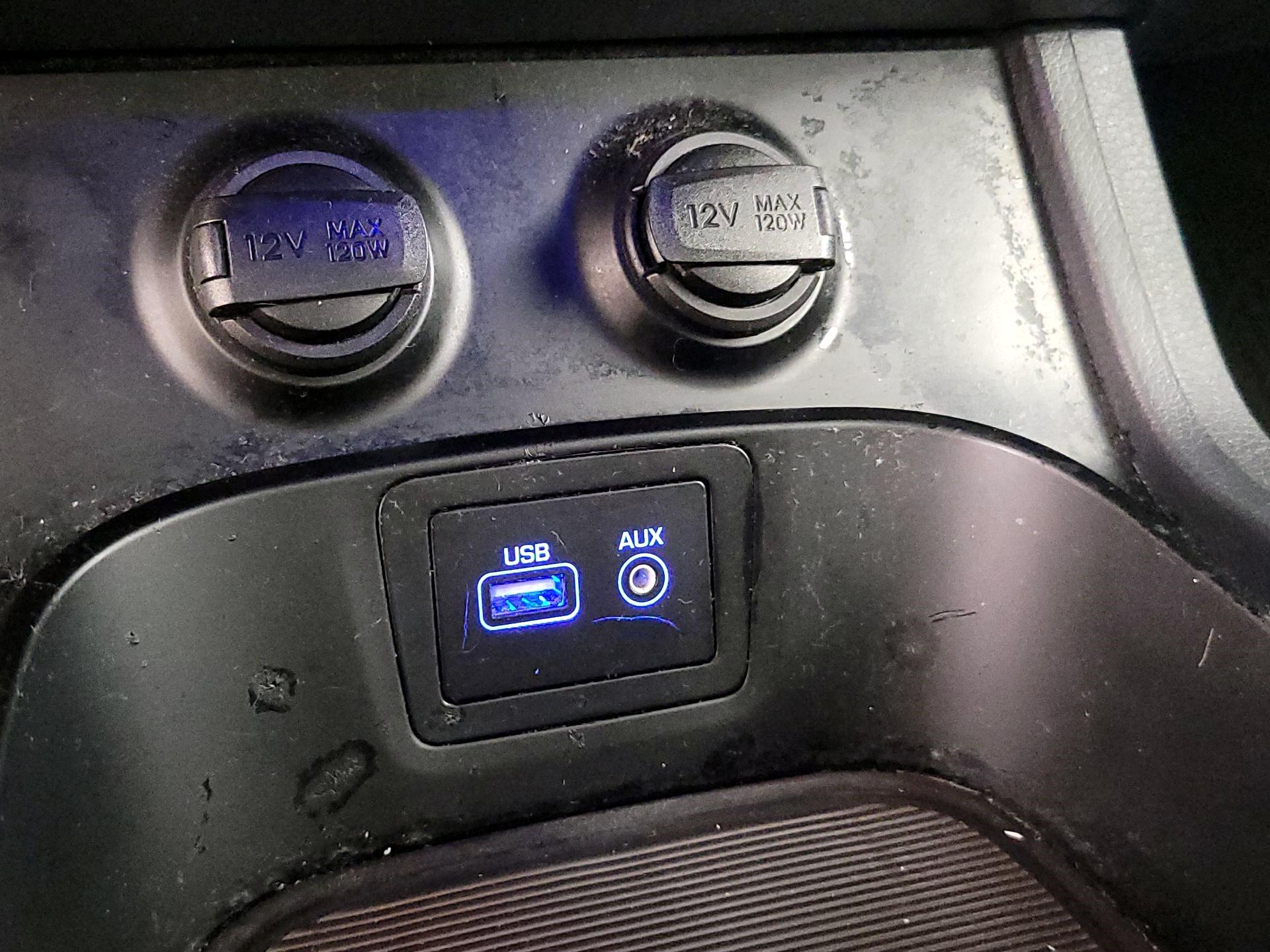 Thumbnail: 2017 Hyundai Santa Fe - 19