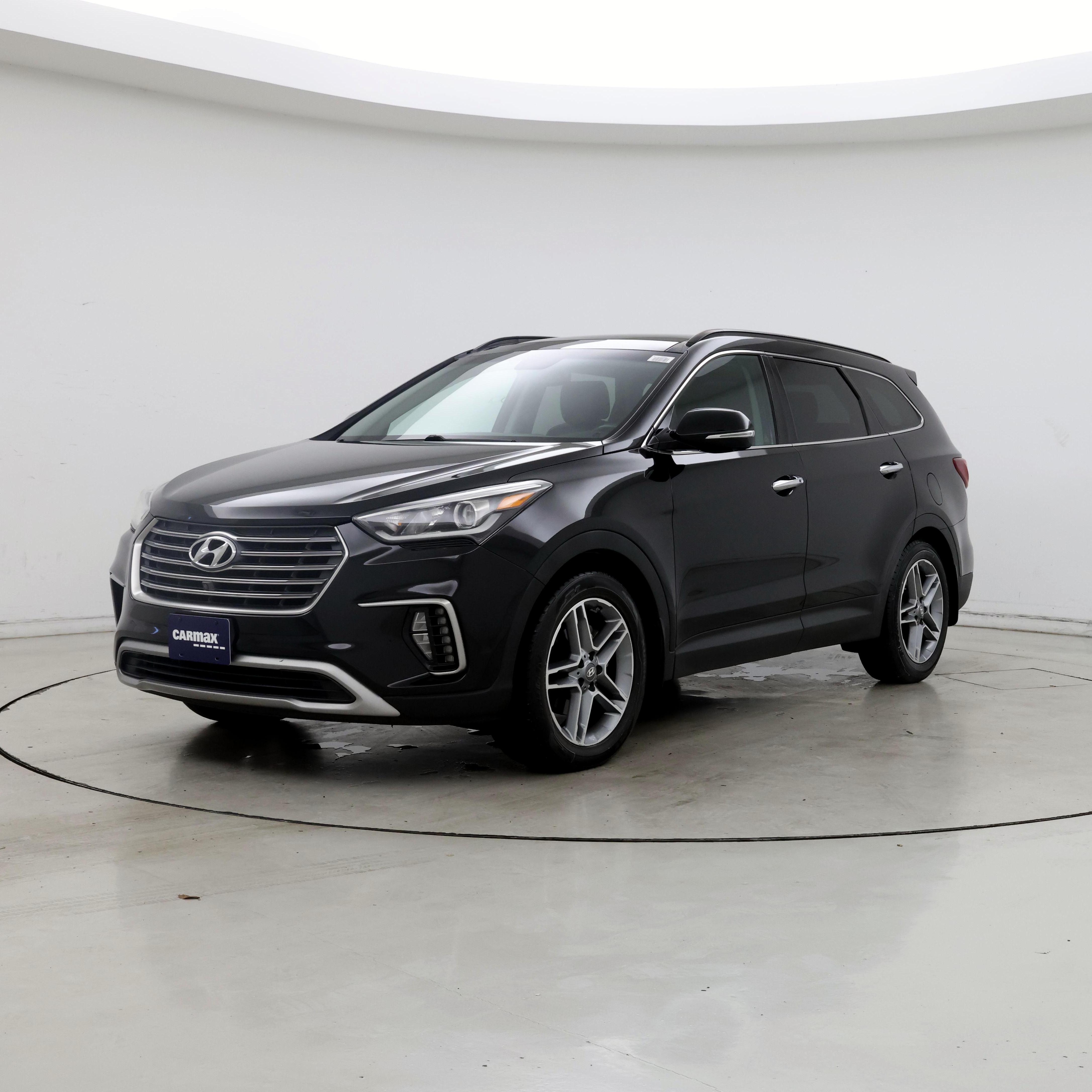 Thumbnail: 2017 Hyundai Santa Fe - 4
