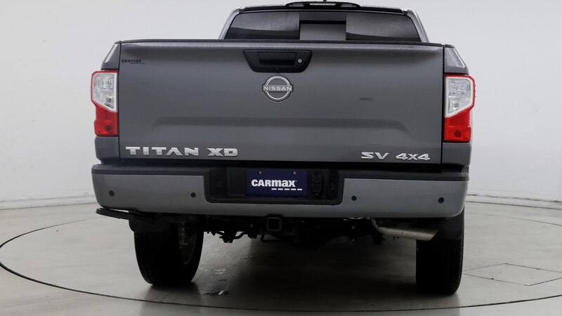 2023 Nissan Titan SV 6