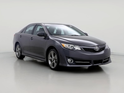 2014 Toyota Camry SE -
                Town Center, GA