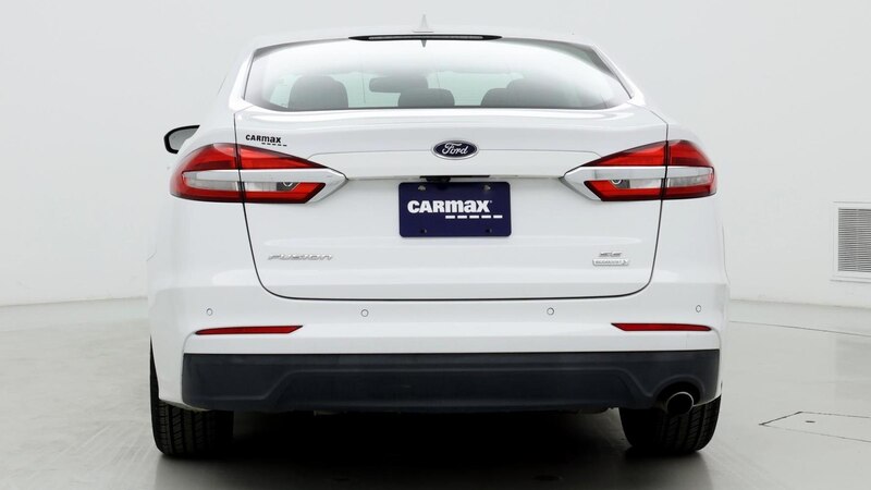 2020 Ford Fusion SE 6