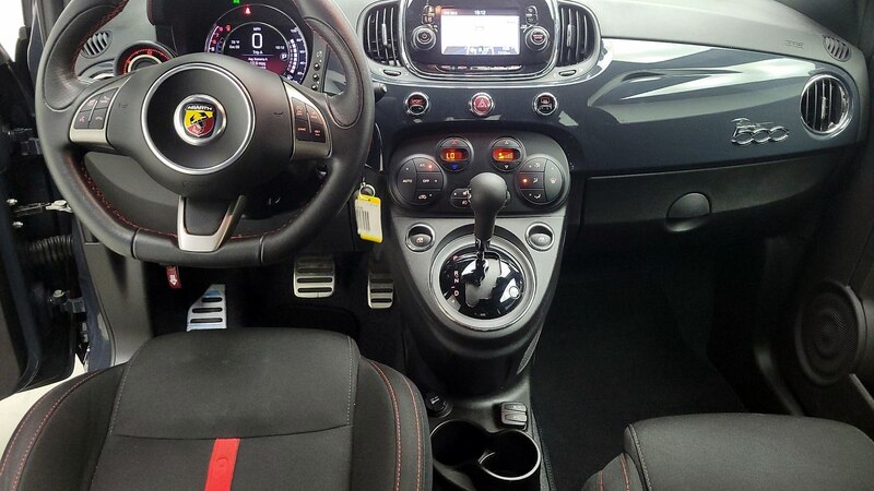 2017 Fiat 500 Abarth 9