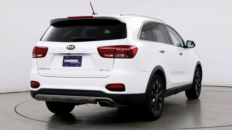 2020 Kia Sorento EX 8