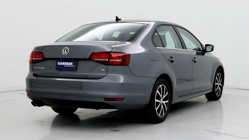 2017 Volkswagen Jetta SE 8