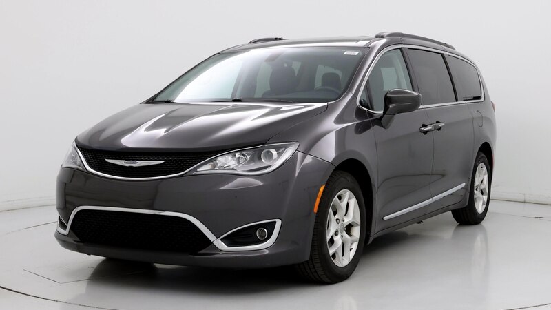 2017 Chrysler Pacifica Touring L 4