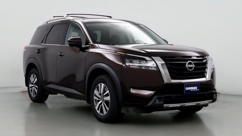 2022 Nissan Pathfinder SL Hero Image