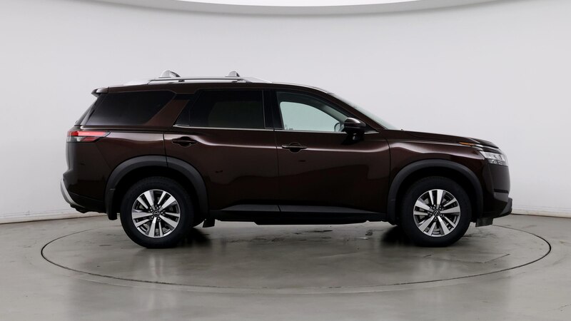 2022 Nissan Pathfinder SL 7