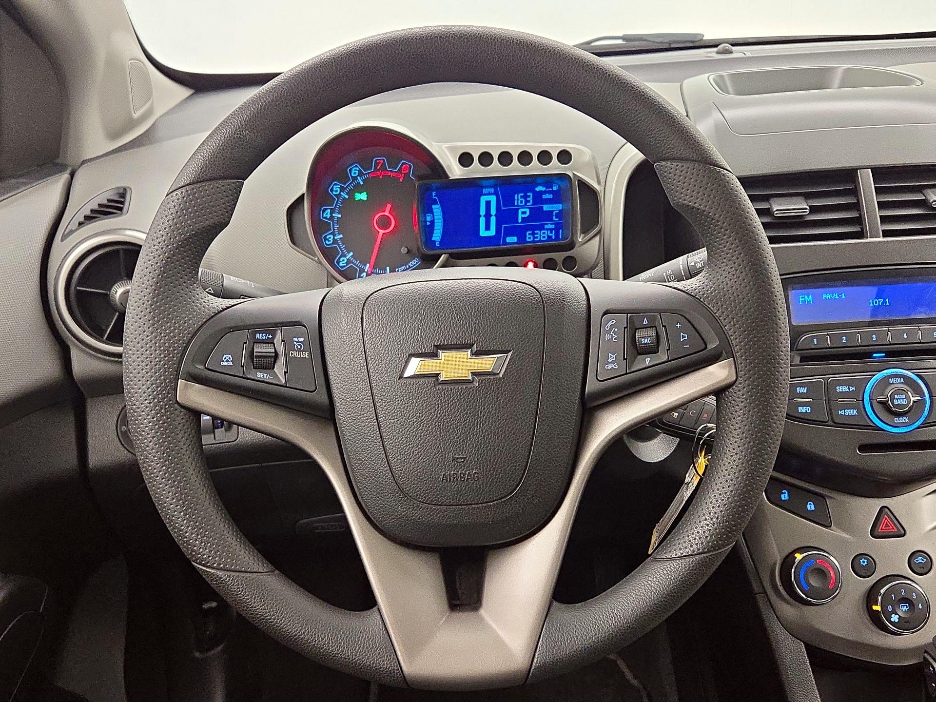 Thumbnail: 2014 Chevrolet Sonic - 10