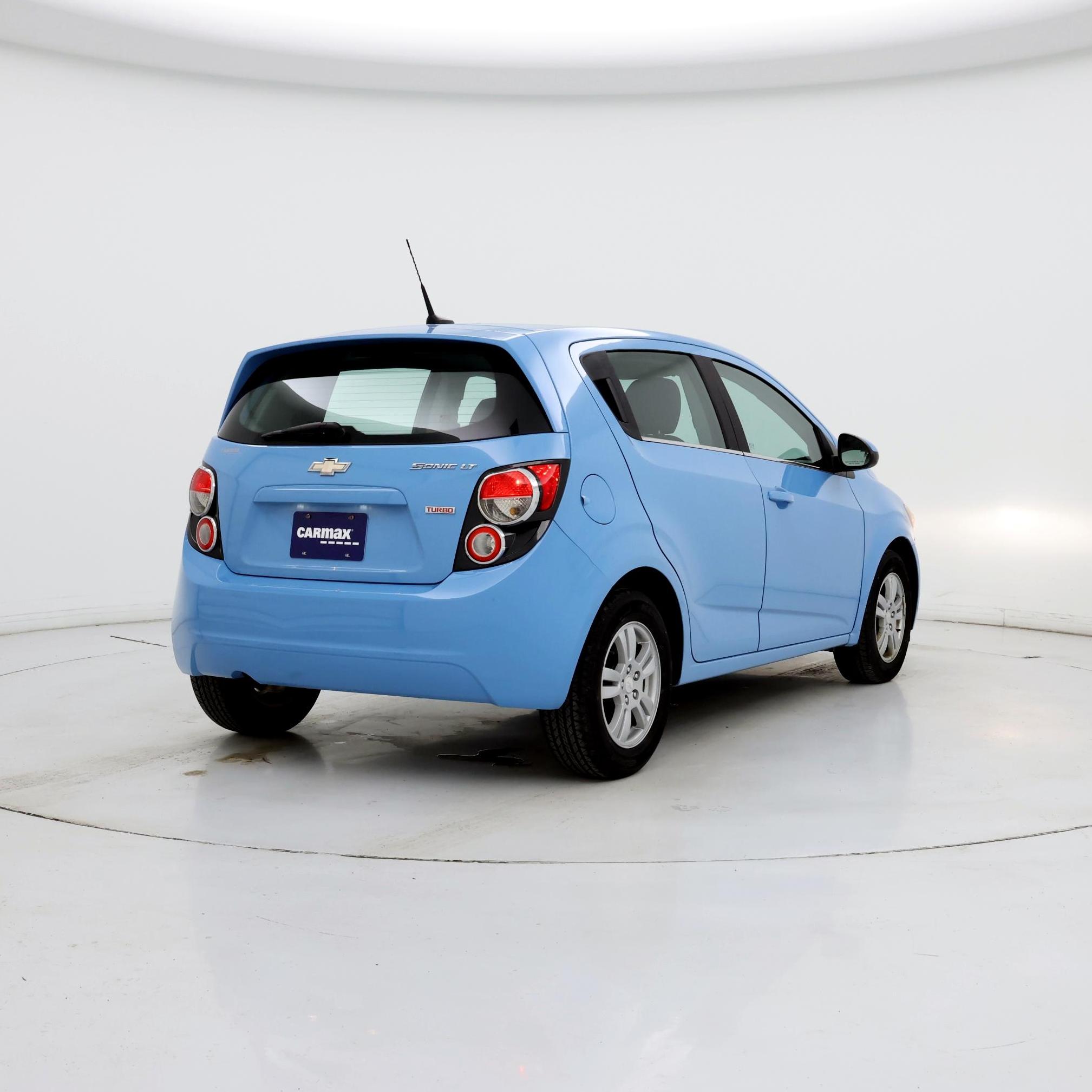Thumbnail: 2014 Chevrolet Sonic - 8