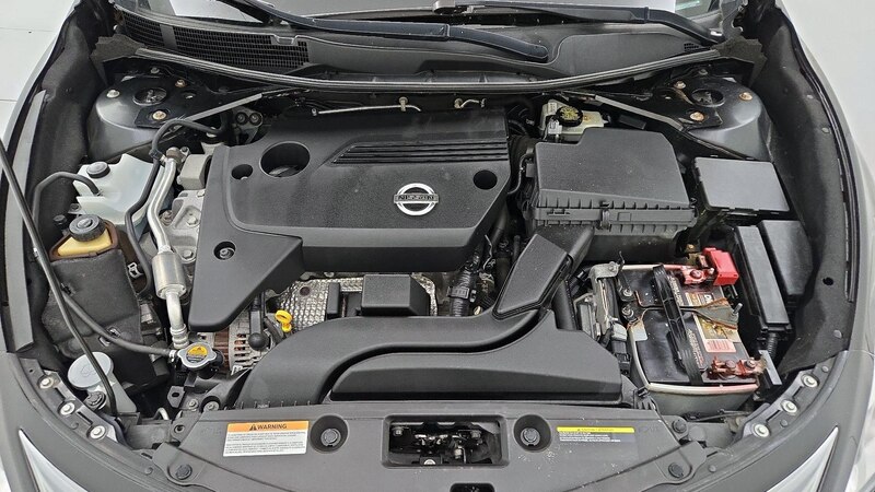 2014 Nissan Altima SL 23