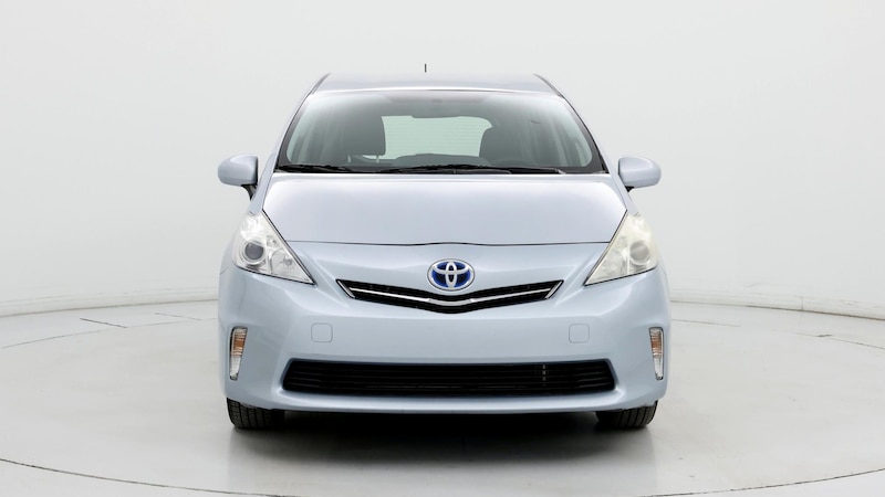 2013 Toyota Prius v Three 5